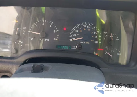 2000 Jeep Cherokee Classic из США, поврежденный, VIN 1J4FT58S7YL182899